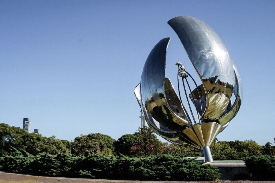 Argentinien - Buenos Aires - Floralis Genérica 