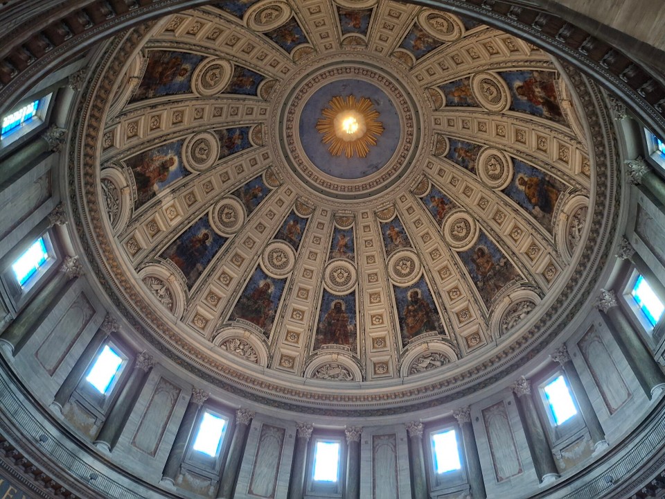 Dänemark - København K - Die Kuppel ist vom Petersdom in Rom inspiriert und gilt als die größte Kirchenkuppel Skandinaviens