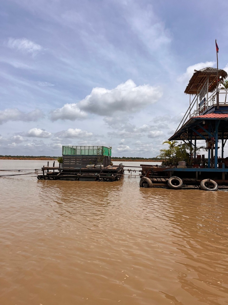 Cambodia - Siem Reap - Some floating restaurants. Lots of fishermen around here already prepping for the rainy season. Each household is allocated their own area to fish in by the commune leader. 
It was at this point I felt so grateful for my life I have at home❤️