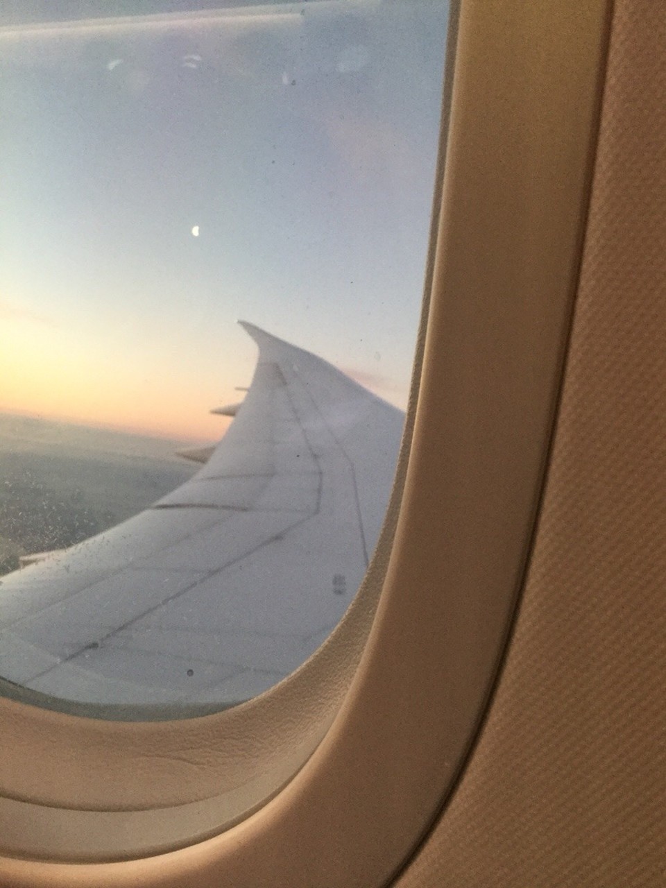 Indonesia - Sanur - The moon and beautiful wing of the B787