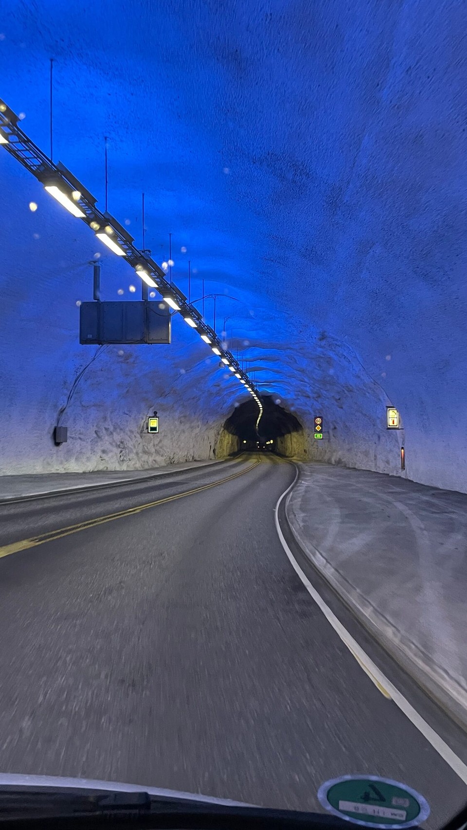 Norwegen - Bergen - ... und Tunnel