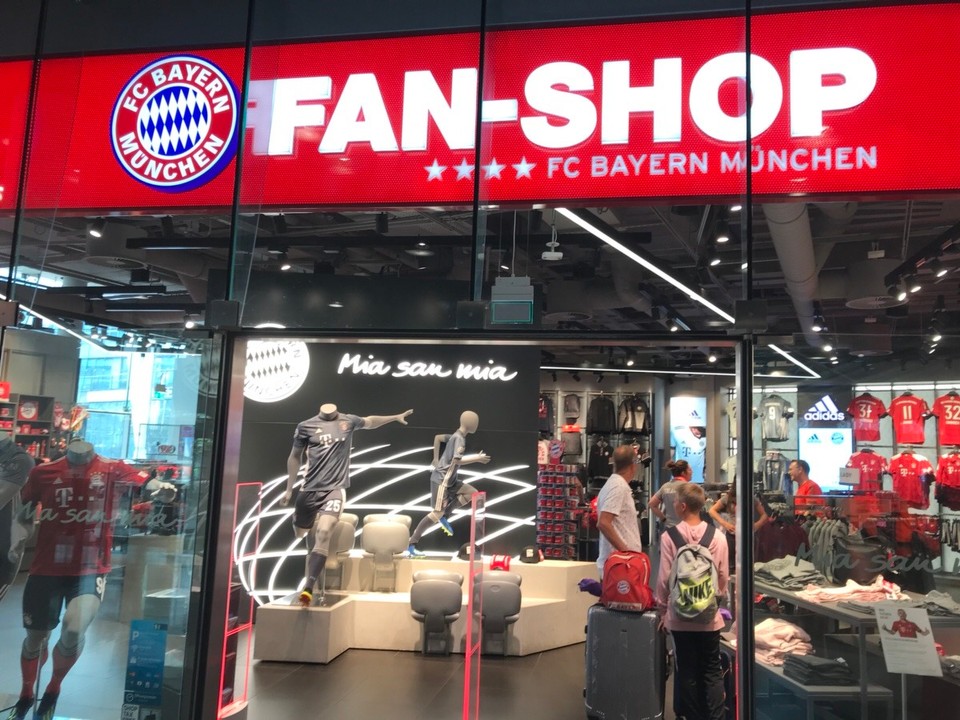 Deutschland - Hamburg - Also gehen wir shoppen