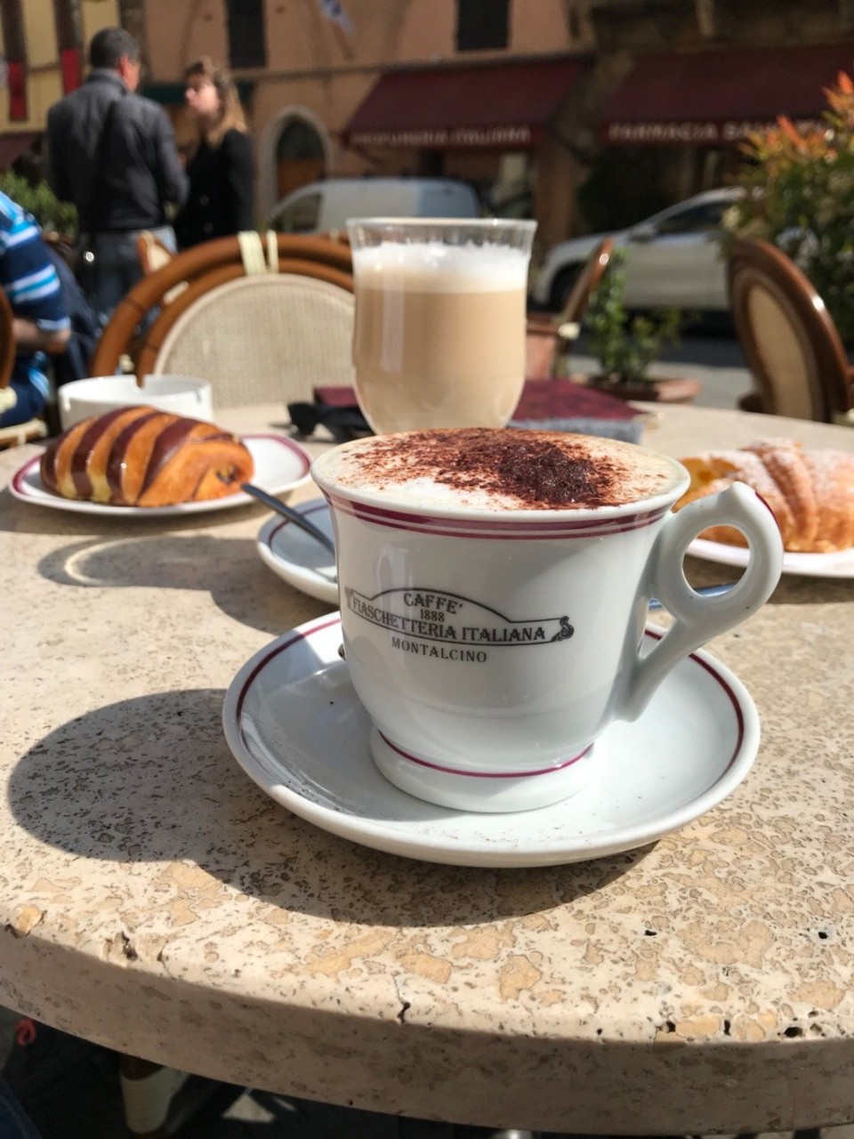 Italien - Montalcino - Erstmal italienisch gefrühstückt 