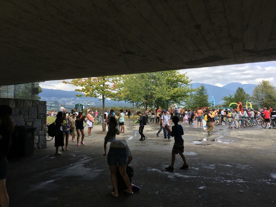  - Kanada, Vancouver - Und willkommen zur Wasserschlacht am Stanley Park 