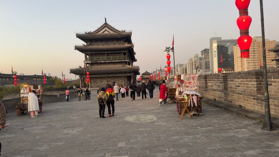 中国 - 西安市 - Auf der Stadtmauer