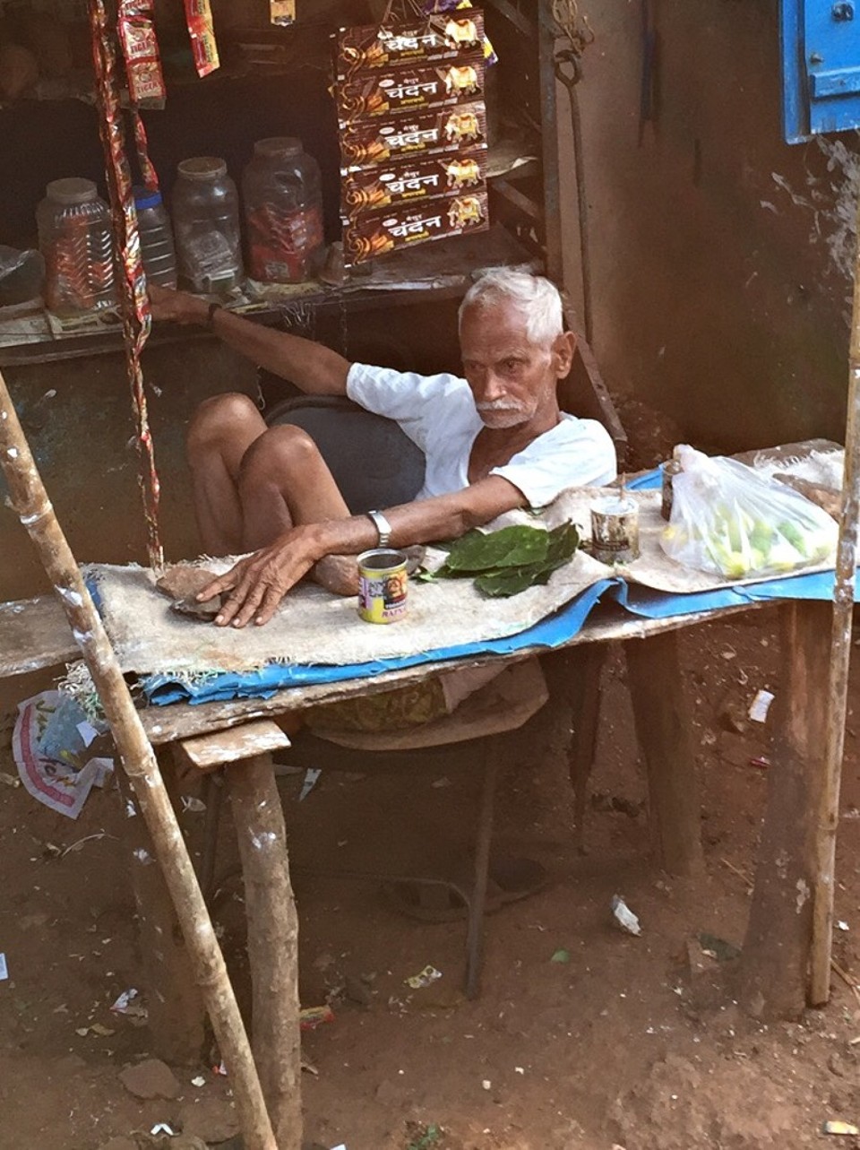 Indien - Kumta - Auf dem Weg/aus dem Bus nach Kumta. 