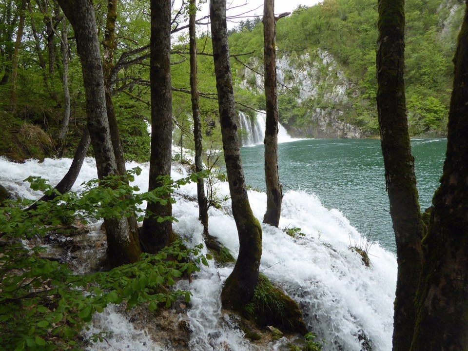 Kroatien - Plitvička jezera - Seen Übergang Nr 2
