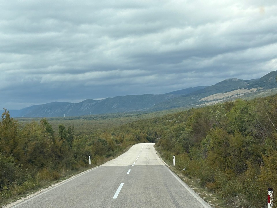Bosnien und Herzegowina - Ljubuski - Unendliche Weiten auch in BiH 