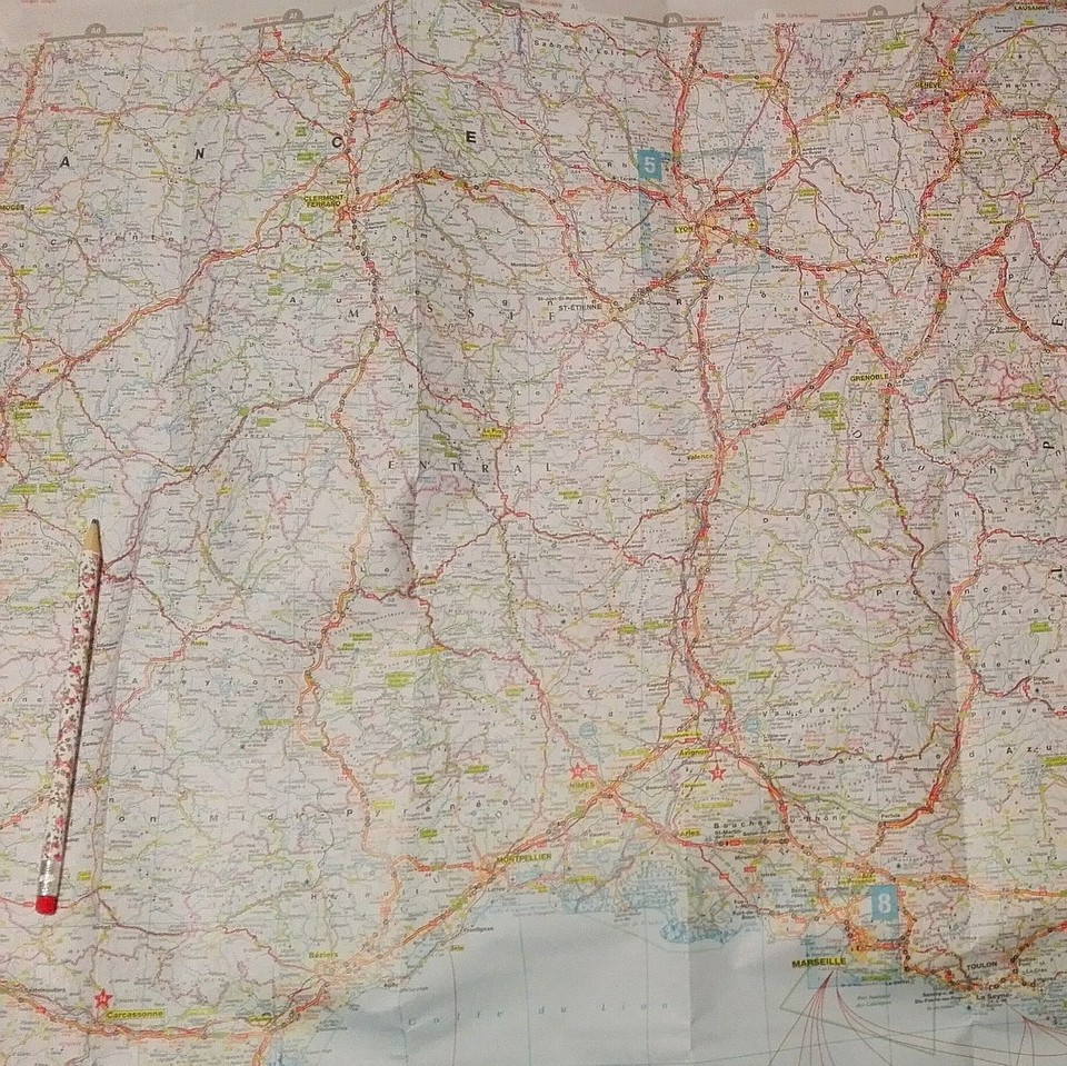 Frankreich - Dole - PAPIER-Etappenplanung. Vive la France...