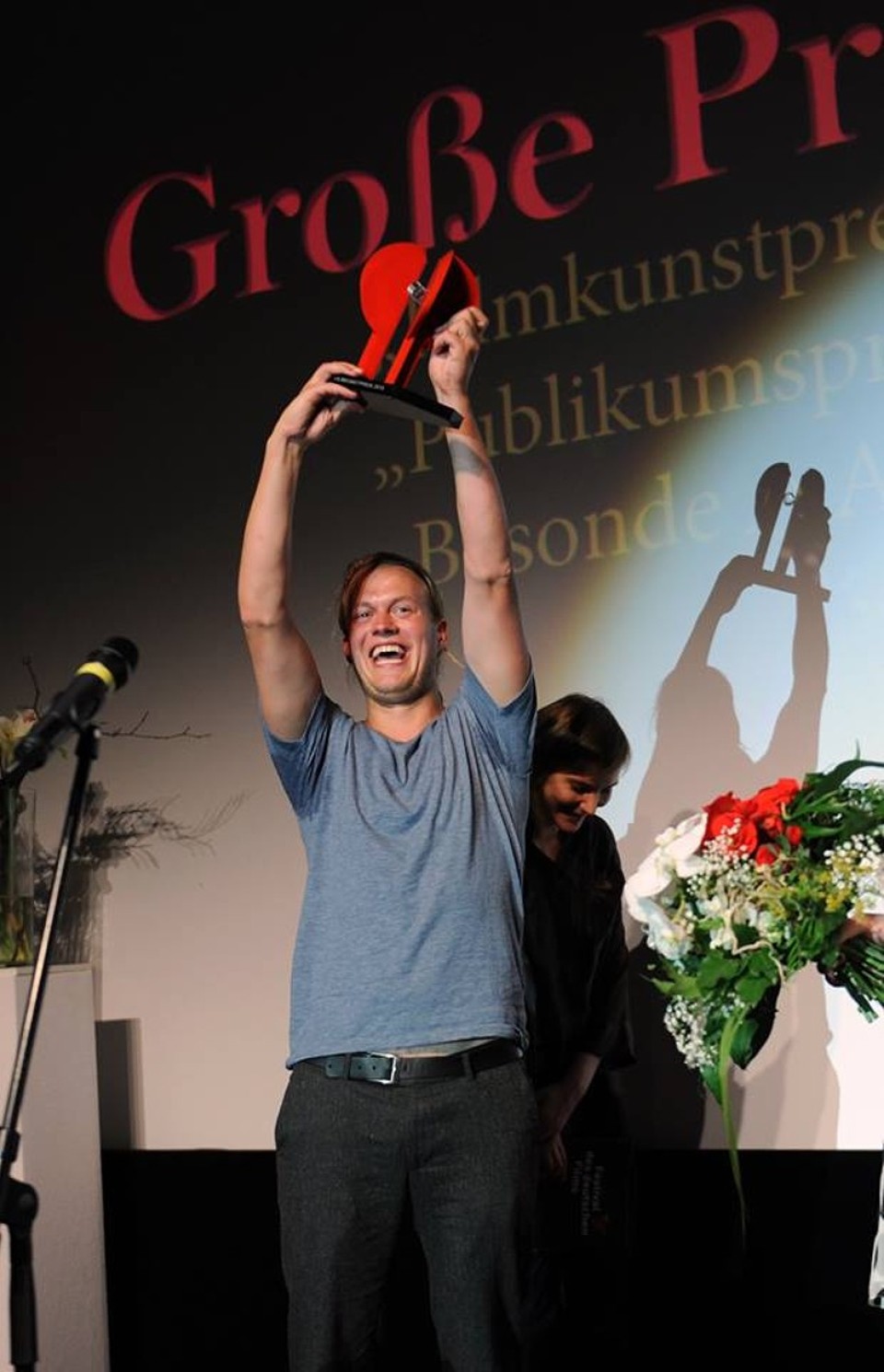 Deutschland - Ludwigshafen am Rhein - Filmkunstpreis Tom Sommerlatte "Im Sommer wohnt er 
unten" leichter spielerischer Film fand ich