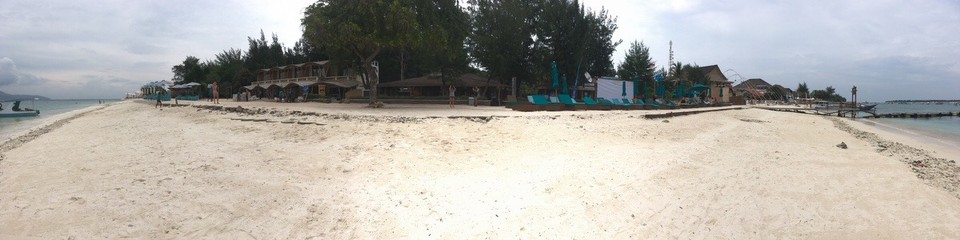 Indonesien - Lombok Utara - Strandpromenade