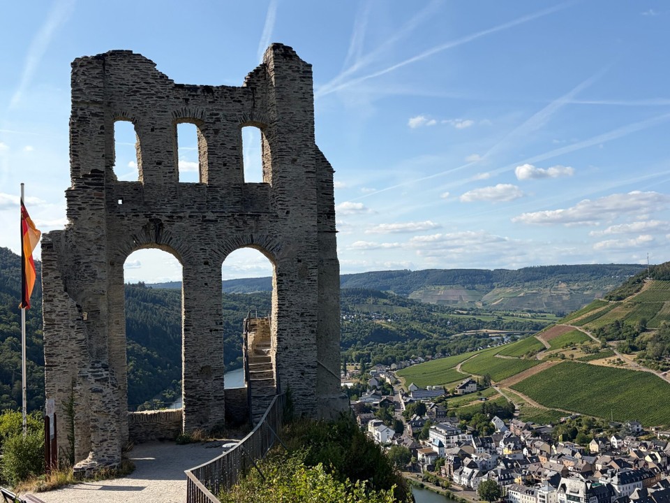 Deutschland - Traben-Trarbach - Ziel war die Burgruine Grevenburg.