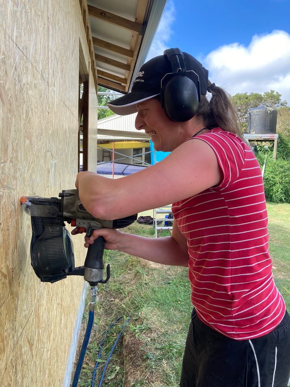 Neuseeland - Brightwater - Die Nagelpistole ist mein Freund…