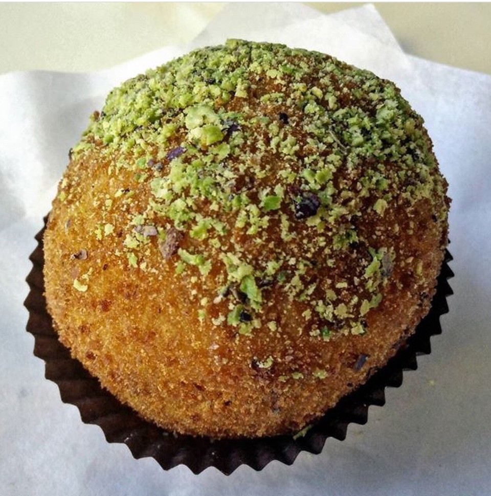  - Italia, Villafranca Tirrena - Mamma che arancino al pistacchio di Bronte a Bronte!