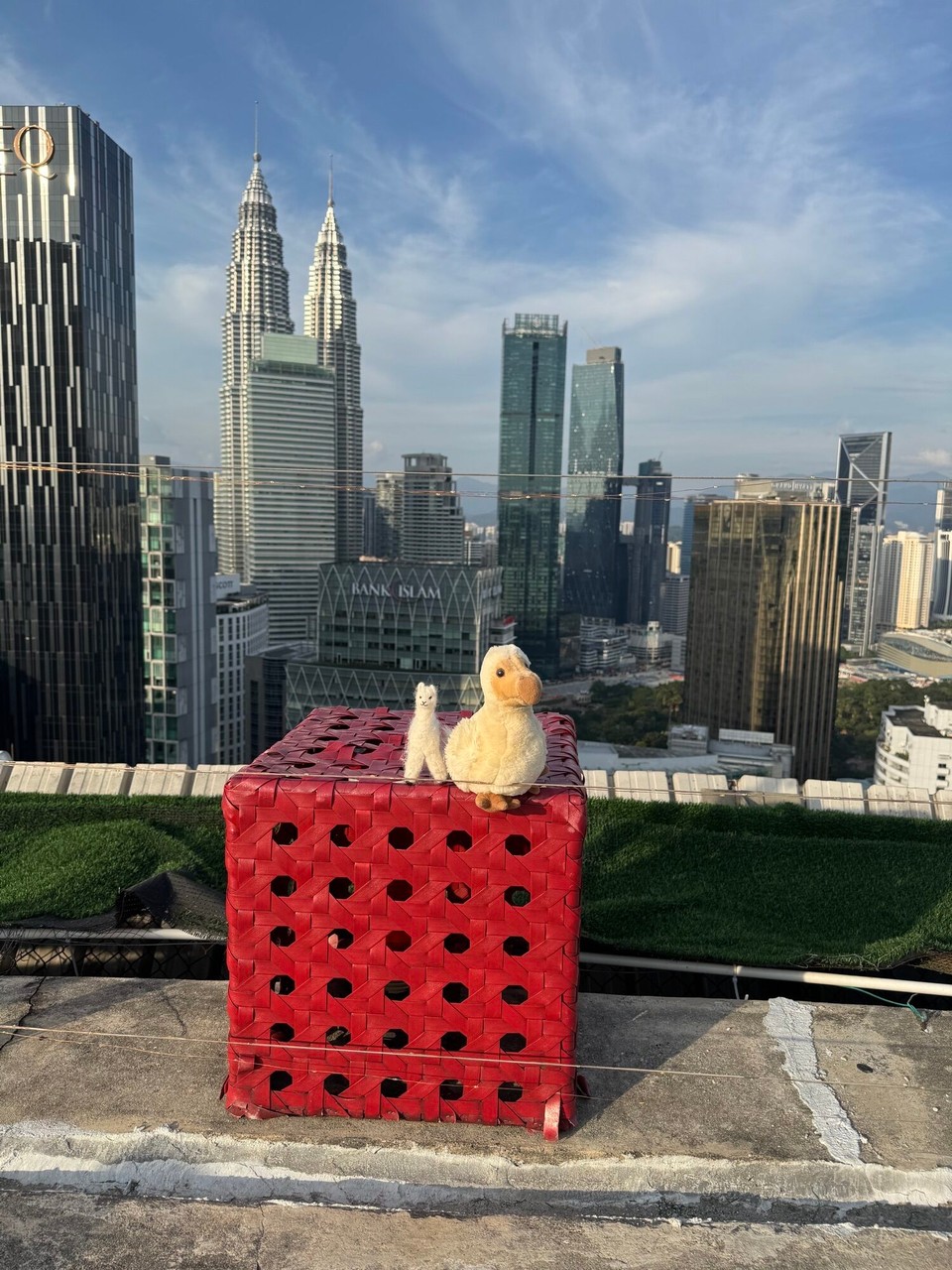 Malaysia - Kuala Lumpur - Wir besuchen die Heliport Bar