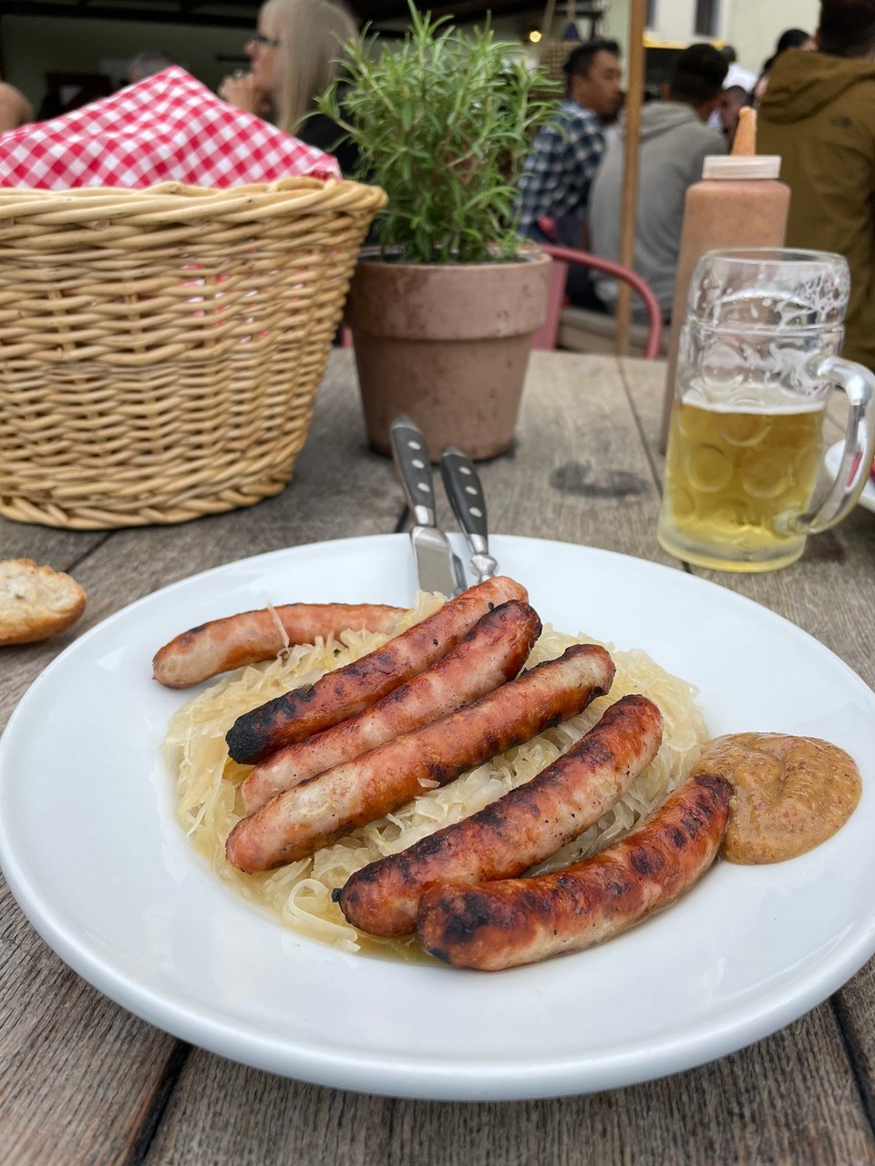 Deutschland - Regensburg - Hunger & Durst 