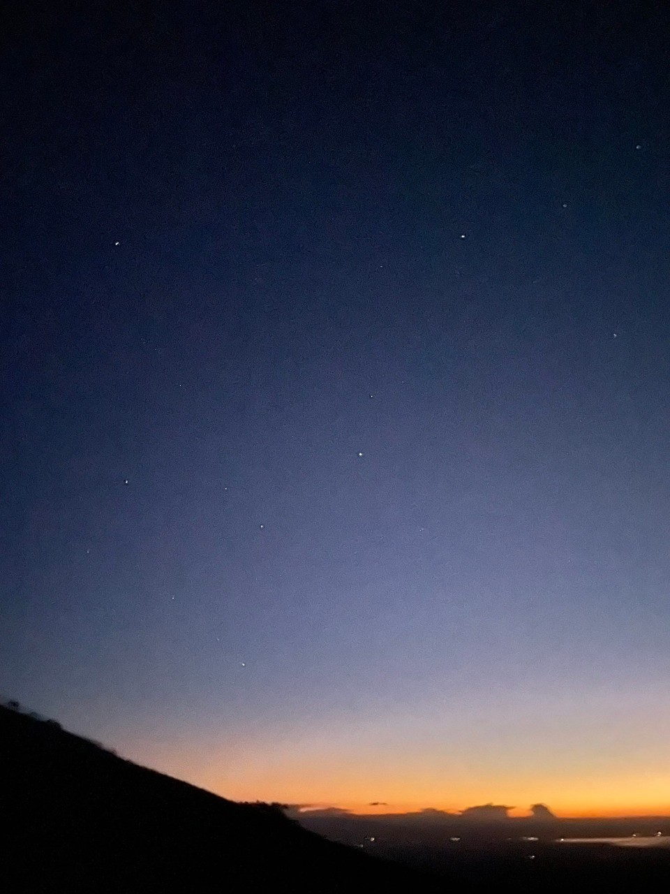 Nicaragua - La Paz Centro - 5 Uhr morgens - die Sterne sind noch zu sehen, die Sonne geht langsam auf ⭐️ ☀️ 