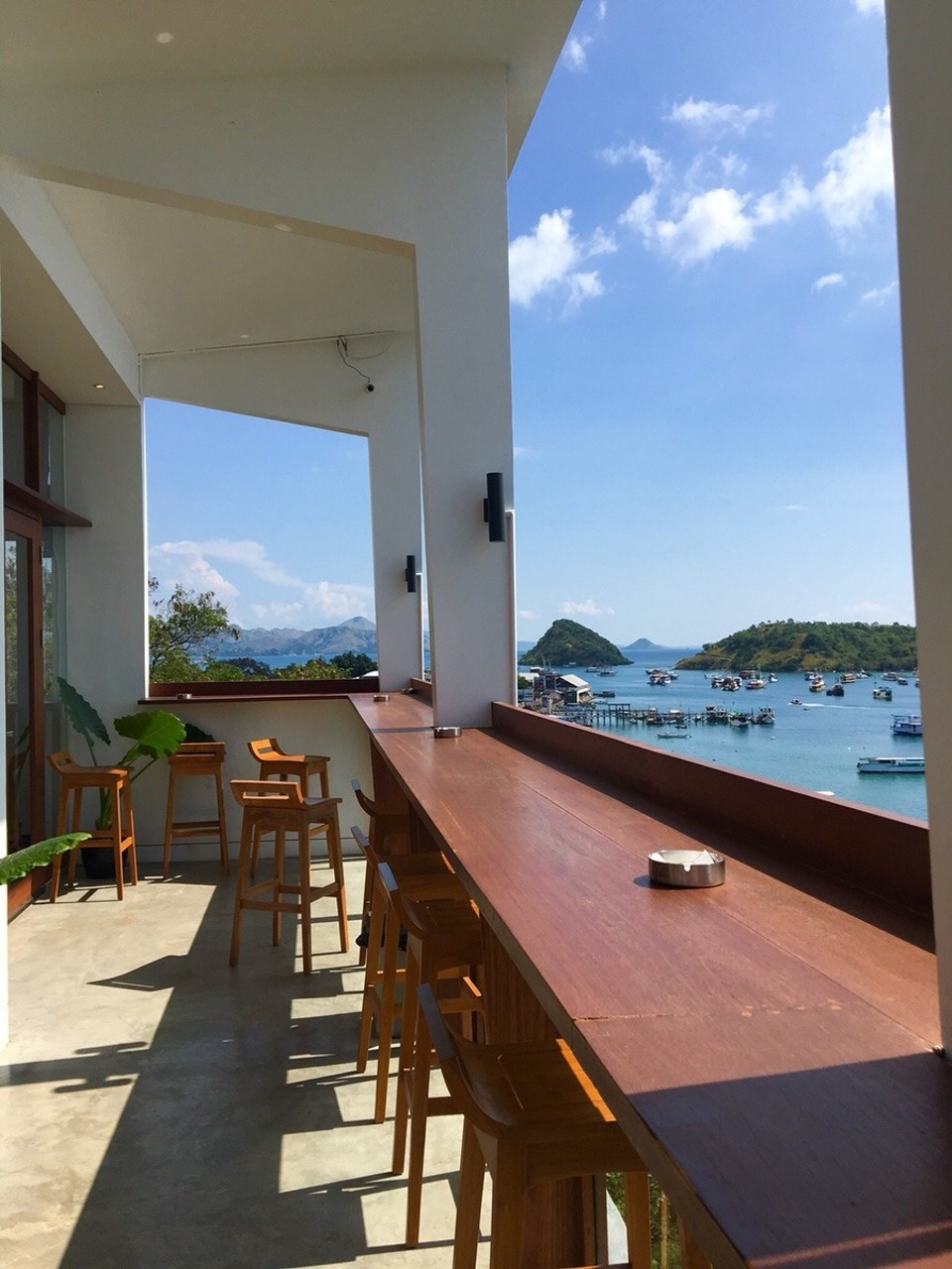 Indonesien -  - Escape Cafe 🌸