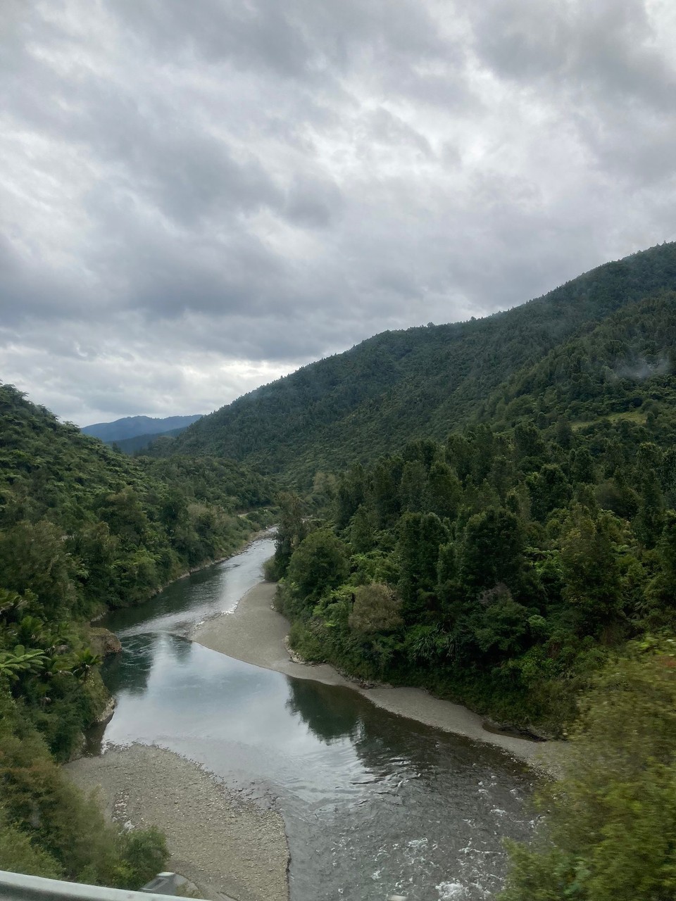 Neuseeland - Rotorua - Gefühlt endlos lange Schlucht mit solchen Ausblicken 