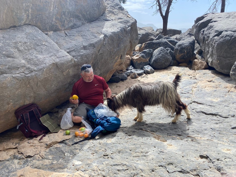 Oman -  - Hunger!