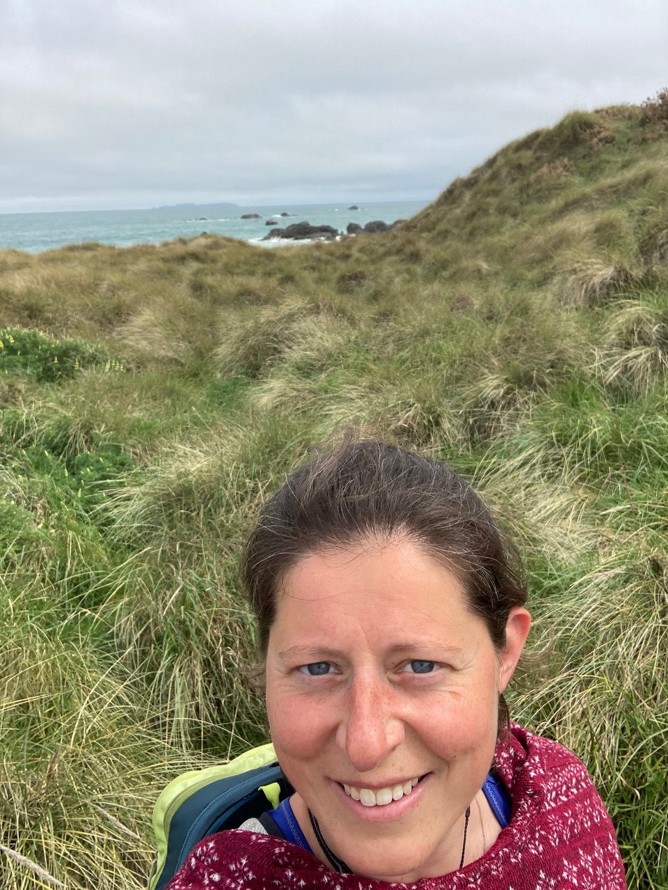 Neuseeland - Riverton/Aparima - Naja mehr oder weniger am Strand entlang 😅 durch Brusthohes Gras kämpfe ich mich zwischenzeitlich auch ab und zu 🙈