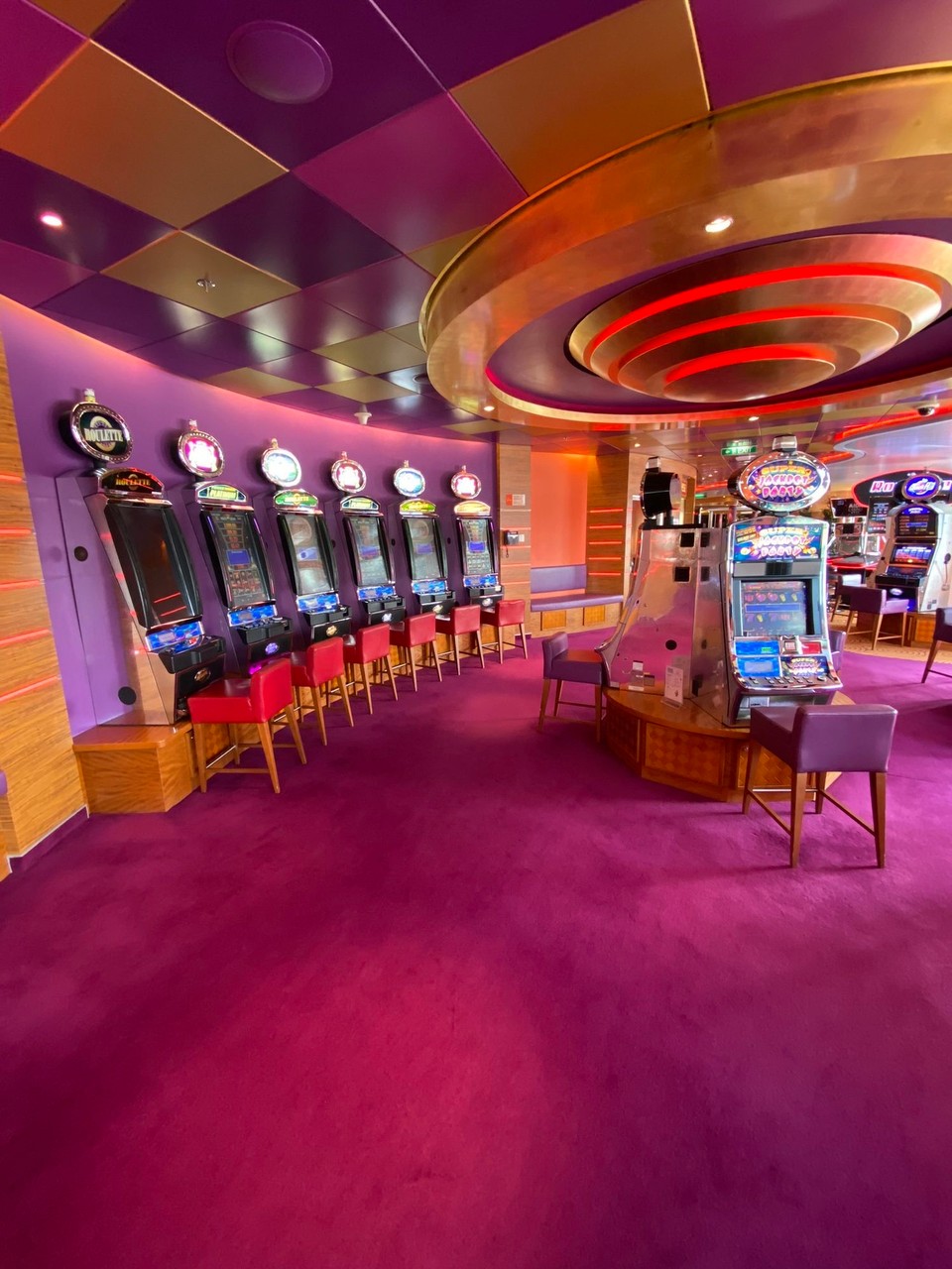  -  - Casino 