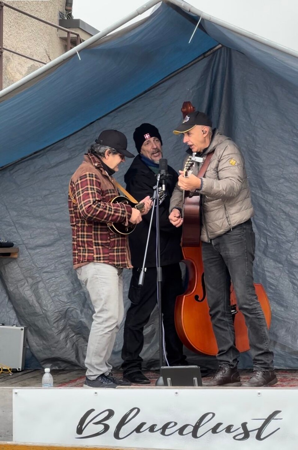 Schweiz - Airolo - …..Blues live bei 6,5 Grad 🥶
