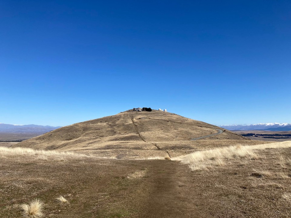 Neuseeland - Lake Tekapo - Auf dem Rückweg geht es noch zum Mount John mit seinen Teleskopen