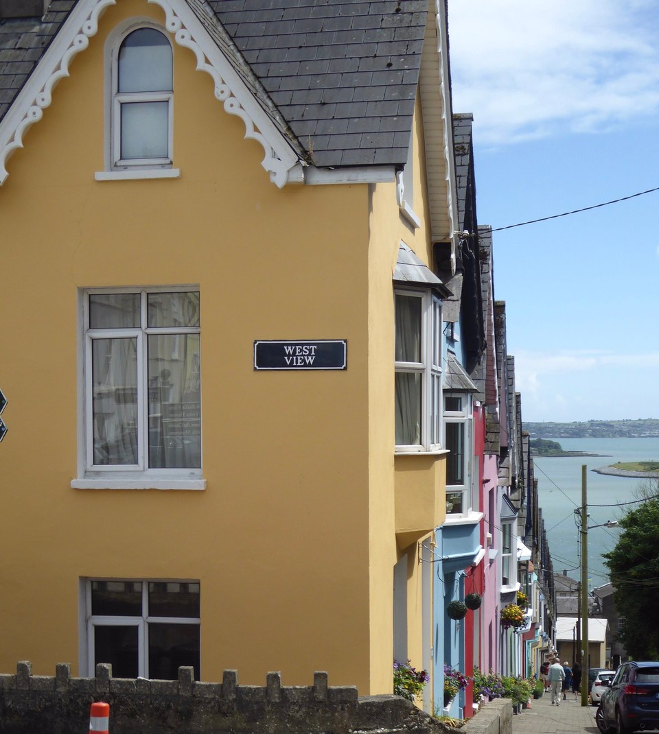 Ireland - Cobh - Stopping at the top of the hill near the community hospital, it is then a steep walk past the appropriately named row of houses called the ‘Deck of Cards’.