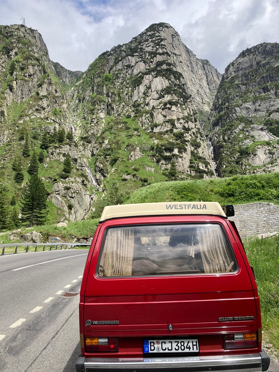 Schweiz - Rueras - Gotthardpass-Straße