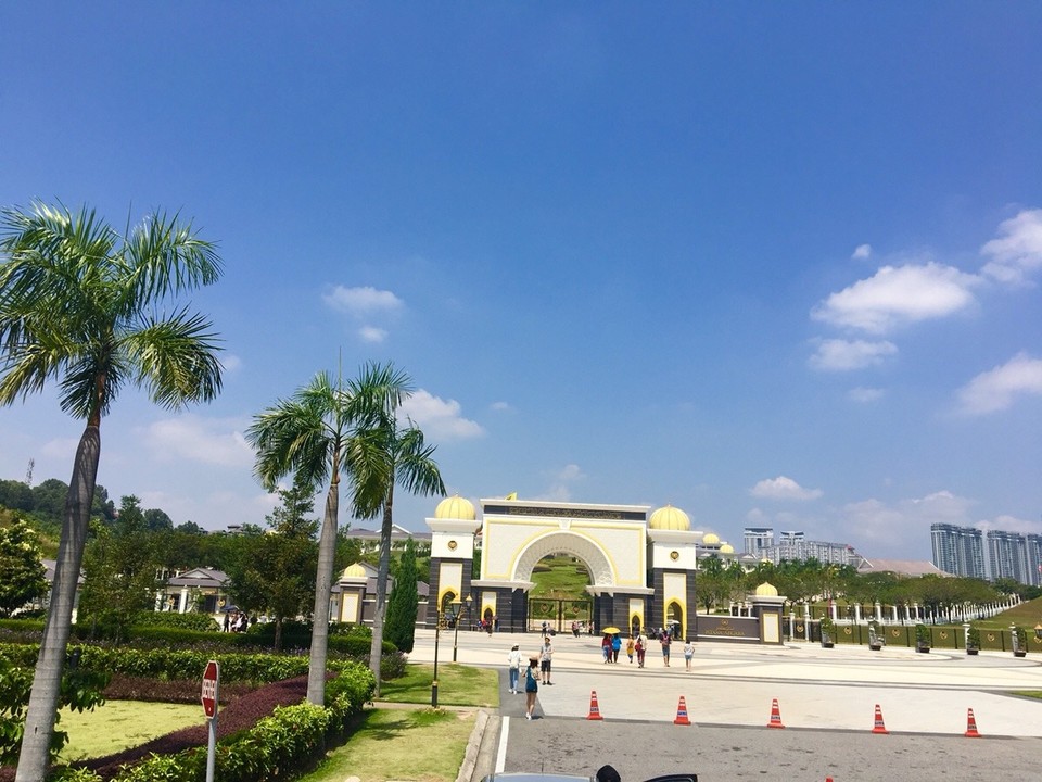 Malaysia -  - National Palast 🙋🏽‍♀️🇲🇾