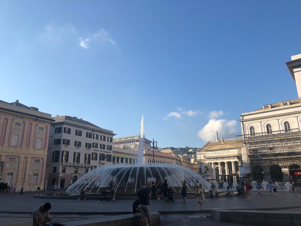 Italy - Genoa - Piazza Raffaele De Ferrari